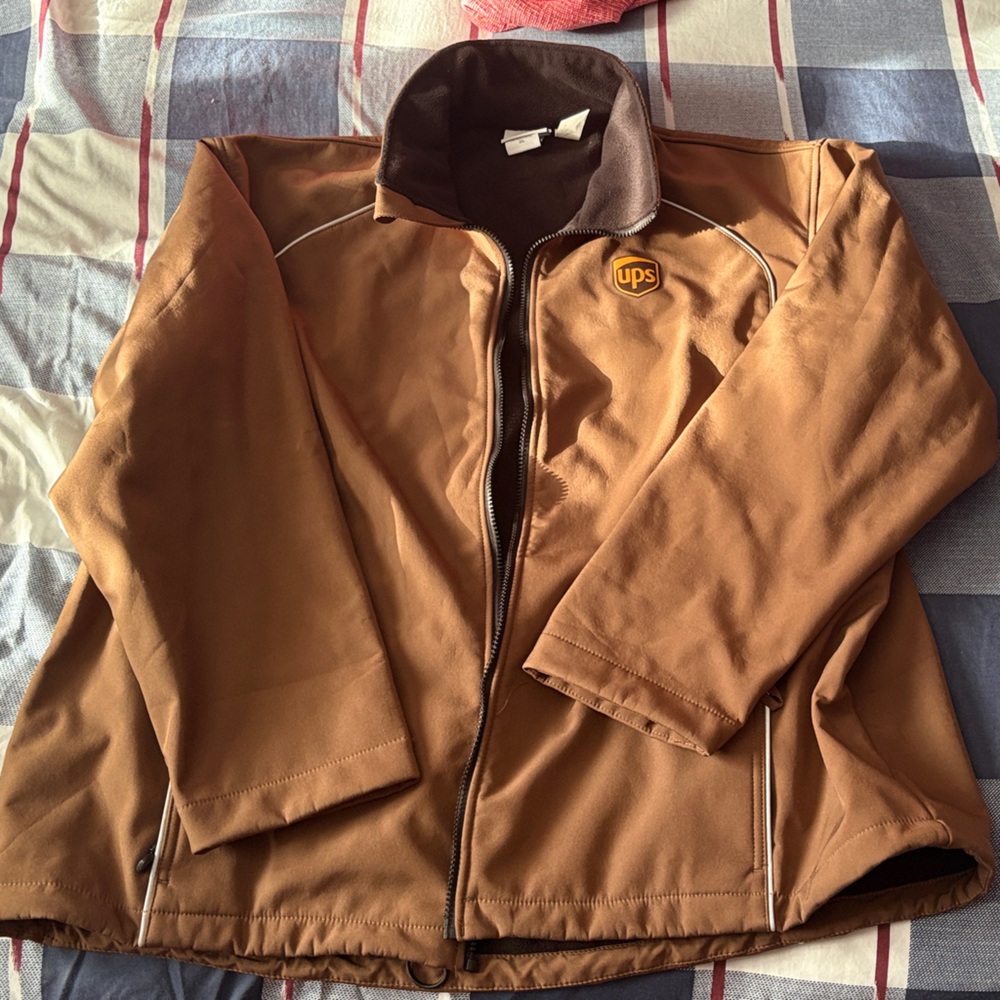 Men's Brown Softshell UPS Jacket
